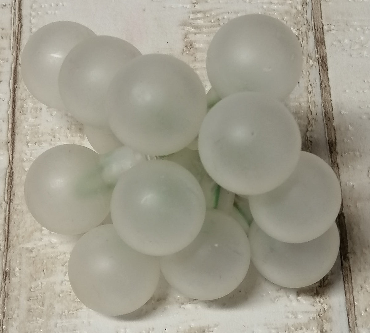 Glaskugeln am Draht 20mm weiß matt 12stck zum Basteln und Dekorieren