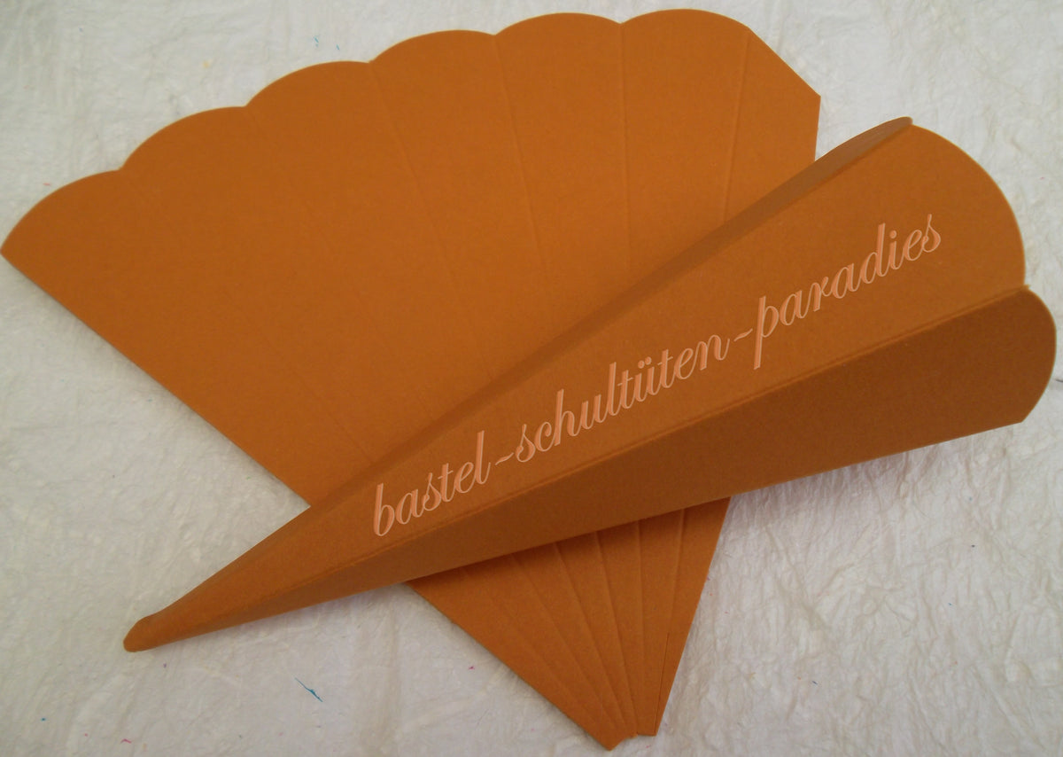 Schultütenrohling 23cm rehbraun