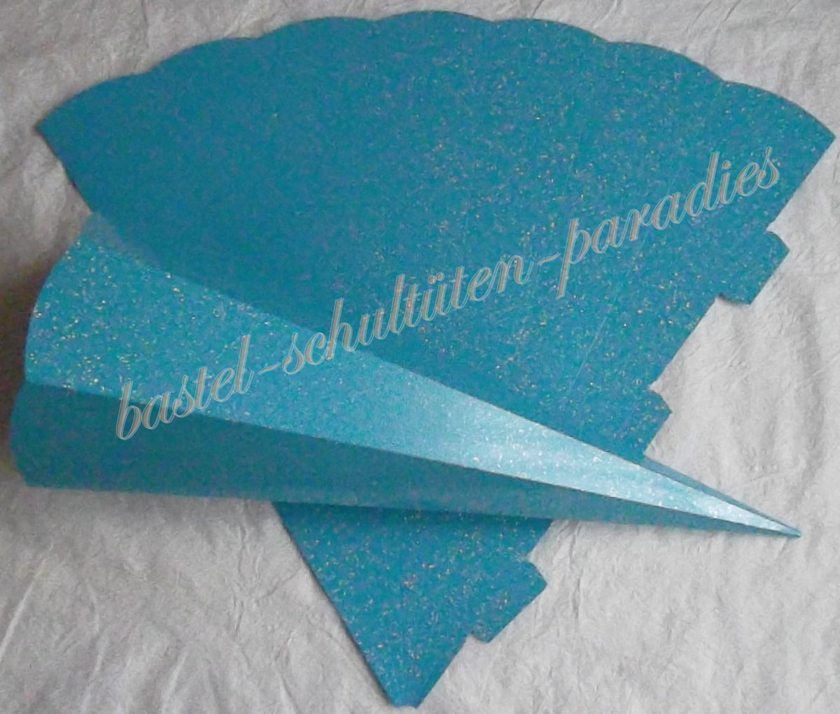 Schultütenrohling "Diamant" 70cm hellblau