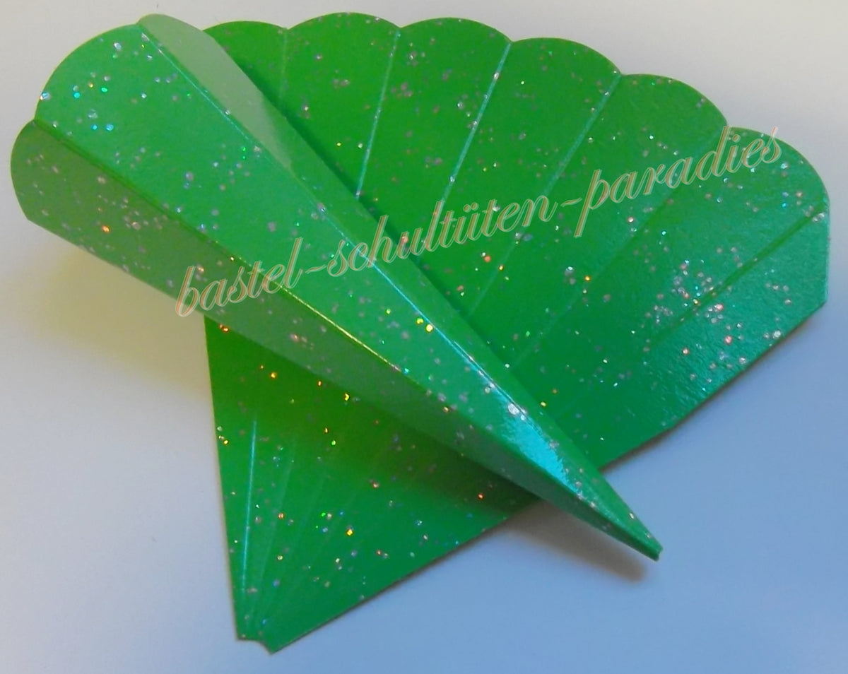 Schultütenrohling "Diamant" 14cm hellgrün