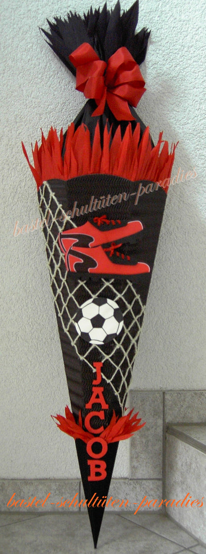 Schultüten Bastelset Fußball 1 schwarz-rot