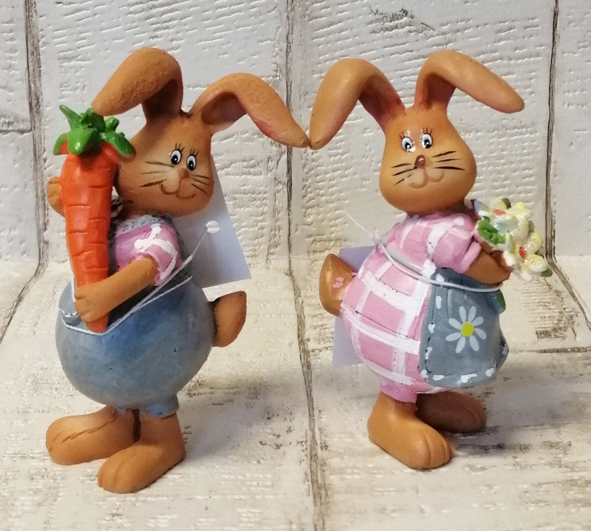 Hasen-Paar 1 Junge und Mädchen Keramik 9cm