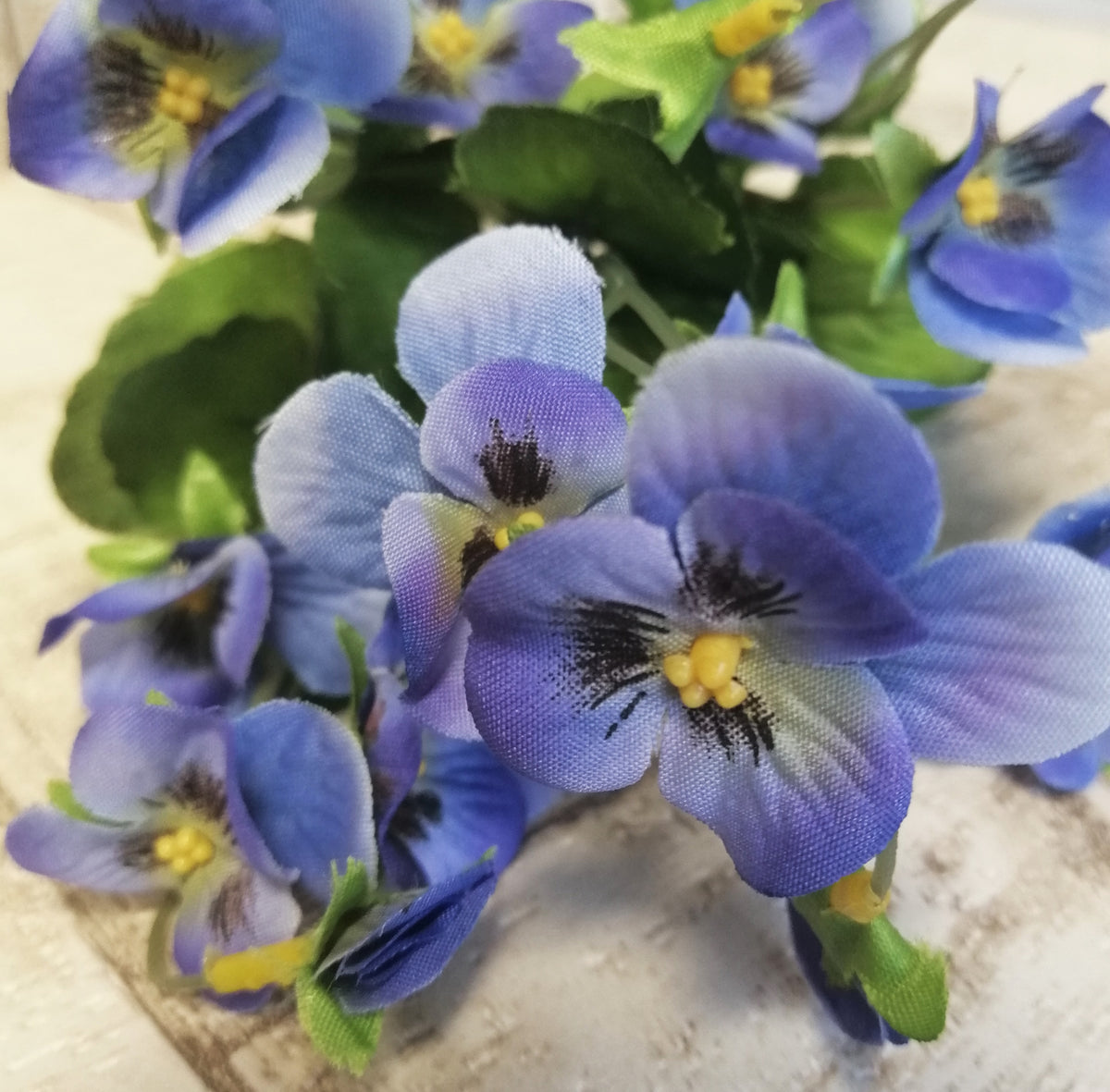 Stiefmütterchen-Busch Künstliche Blumen