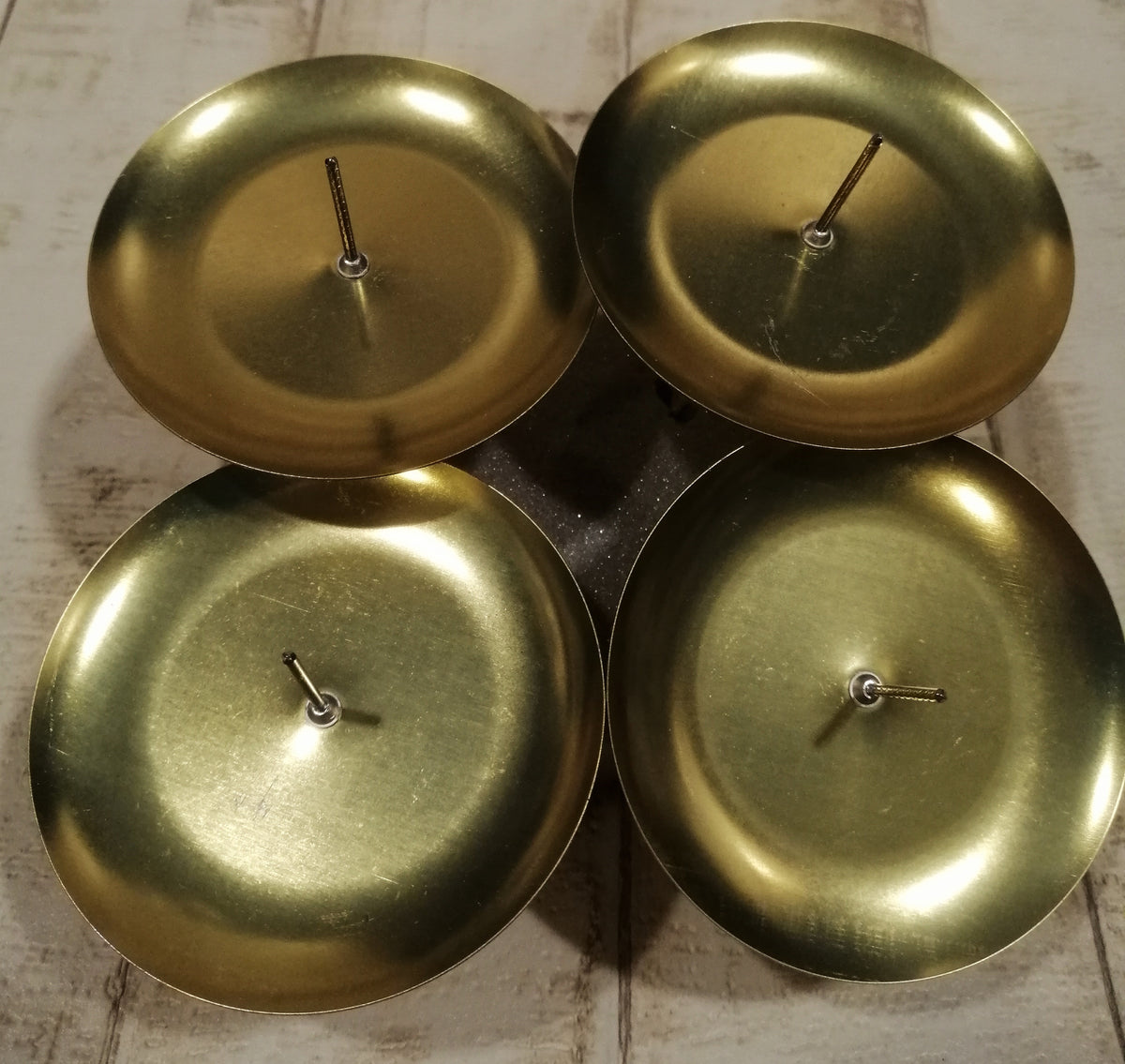 Kerzenhalter-Set mit Dorn  4 Stück  6cm gold Metall zum Basteln Dekorieren Weihnachten Gestecke Kränze