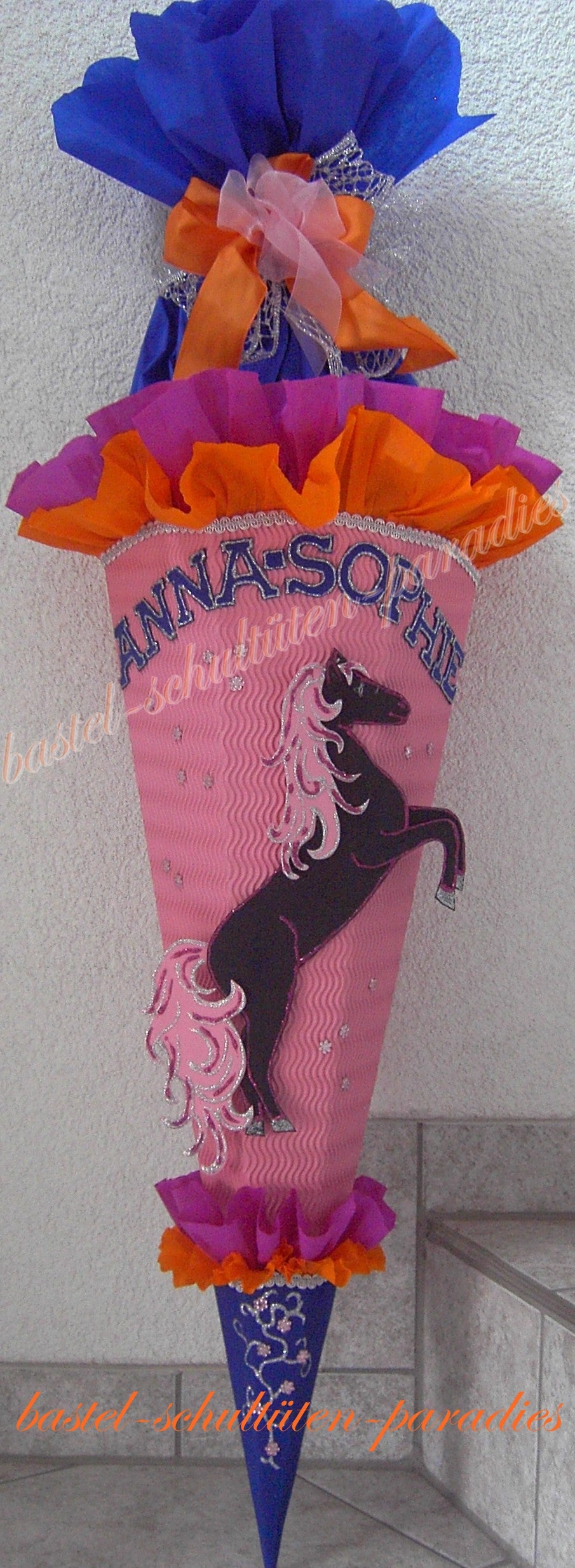 Schultüten Bastelset Pferd schwarz rosa-blau-orange