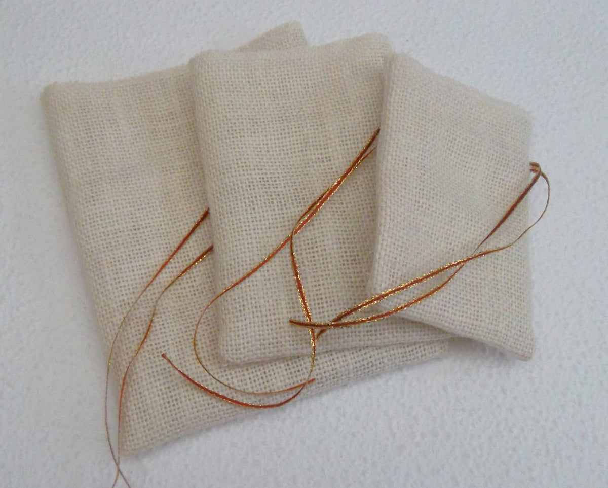Jute-Säckchen  creme verschiedene Größen Handarbeit