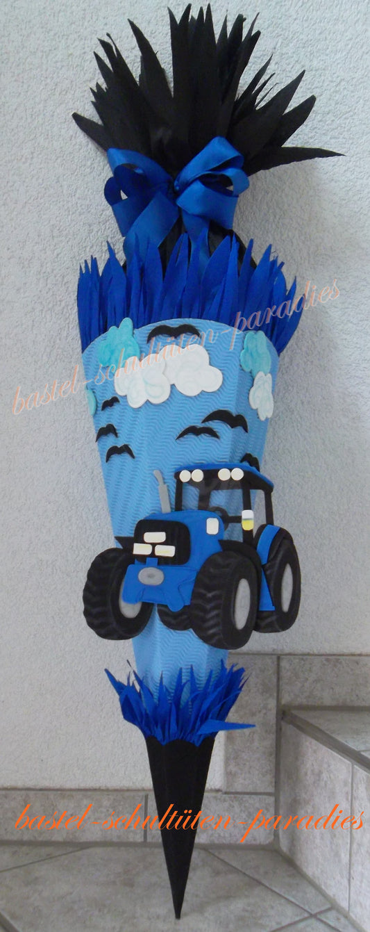 Schultüten Bastelset Traktor hellblau-blau