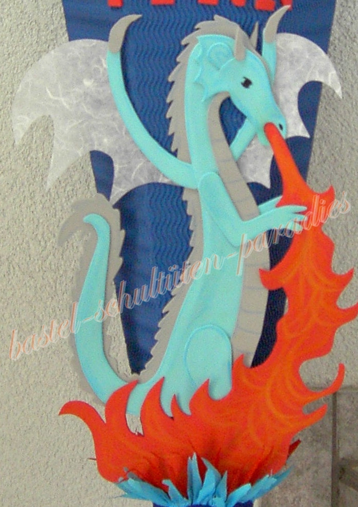 Bastelanleitung feuerspeiender Drache hellblau (nur Motiv)