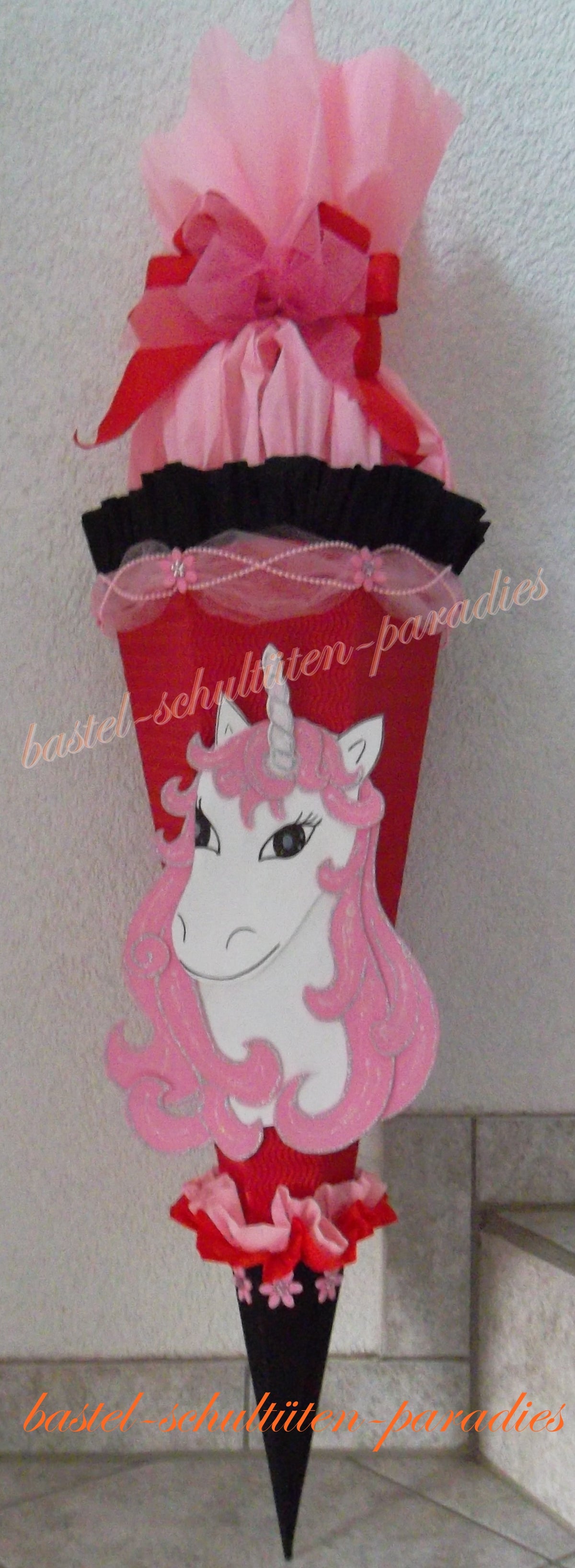 Schultüten Bastelset Einhorn2 mit Organza rot-rosa-weiß