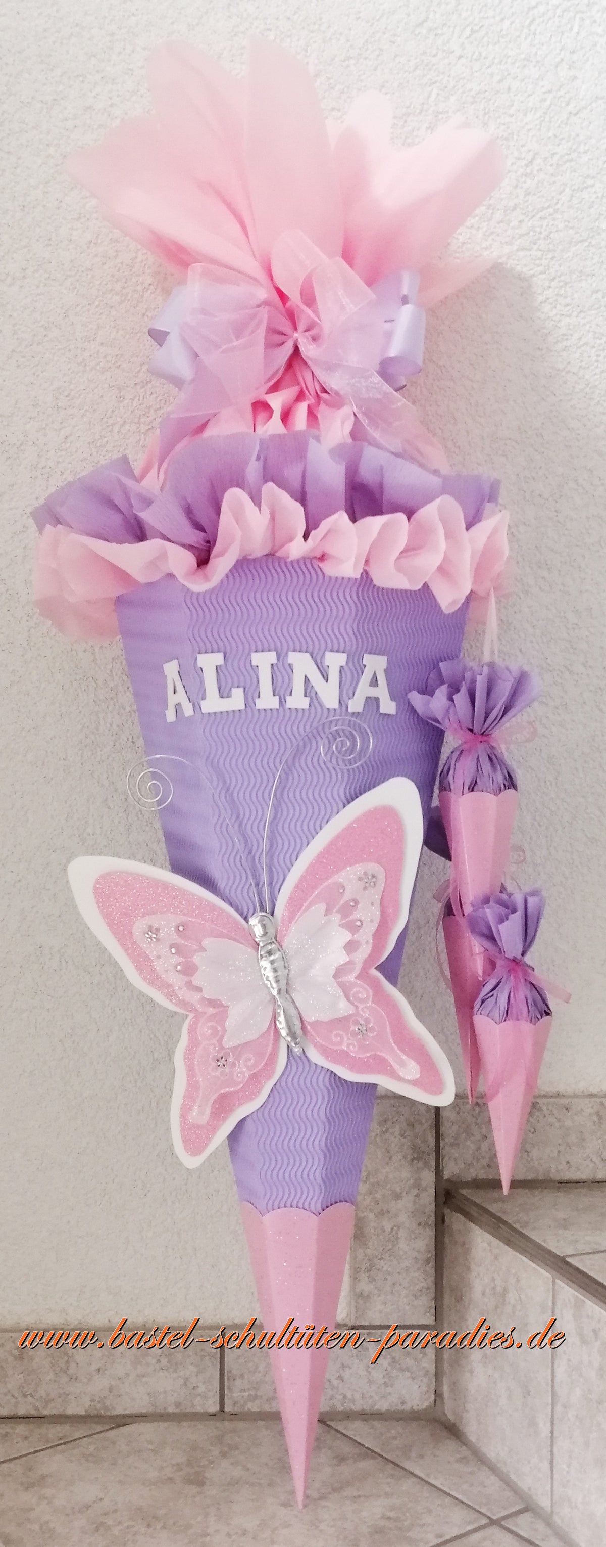 Bastelset Schmetterling 3 flieder-rosa-weiß-Glitter mit 3 kleinen Tüten zum Anhängen