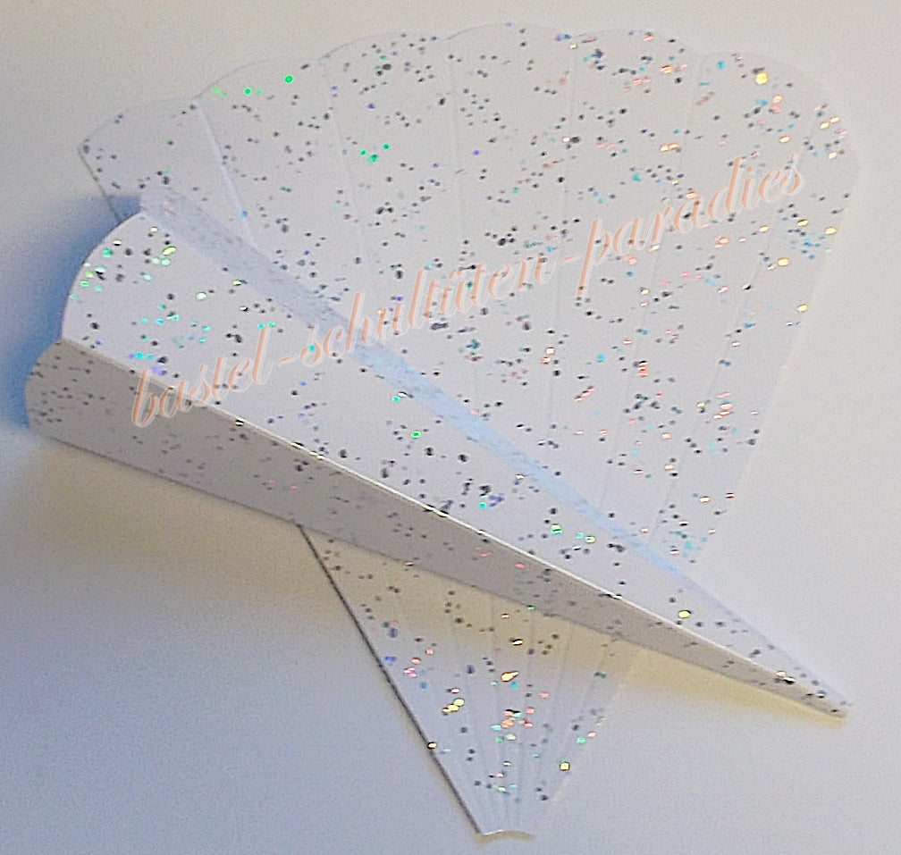 Schultütenrohling "Diamant" 18cm weiß